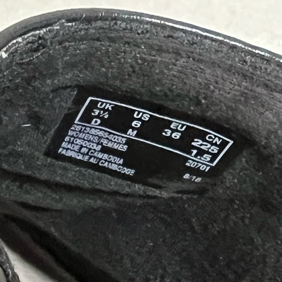 Clarks Womens Shoes 6M Black Ankle Boots Work Business Casual Leather Comfort - Picture 5 of 15